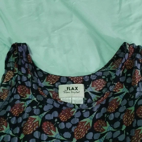 Beautiful Flax Summer Shift - Picture 7 of 8